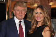 যৌনকর্মী বলায় মামলা করলেন ট্রাম্পের স্ত্রী