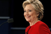 ১৭ লাখেরও বেশি ভোট পেয়েছেন হিলারি