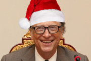সান্তাক্লজদের তালিকায় নাম লিখিয়েছেন বিল গেটসও