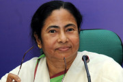 পুলিশে অভিযোগ মমতার বিরুদ্ধে