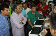 গ্রীষ্মকালীন ল্যাপটপ মেলা শুরু