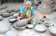 হারানোর পথে গ্রাম-বাংলার ঐতিহ্যবাহী মৃৎশিল্প