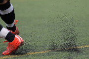 কৃত্রিম ঘাসের মাঠে খেলে ক্যান্সারের কবলে নারী ফুটবলাররা